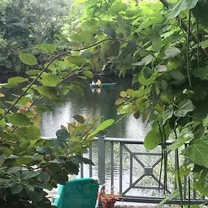 Liberlulle At La Brise Hébergement de vacances Puy-lʼÉvêque